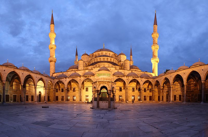 صورة للمسجد الأزرق بتركيا.