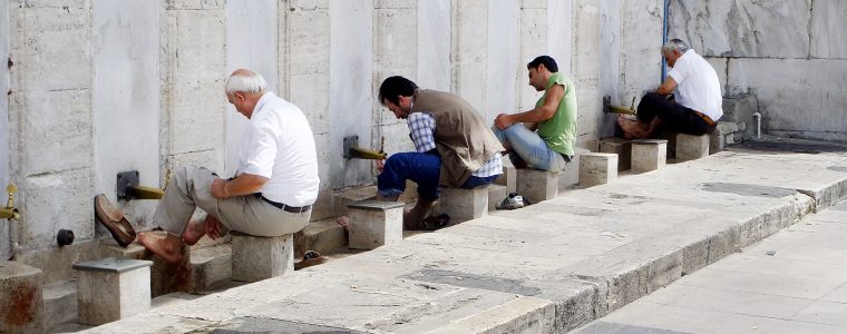 كيف حرص الإسلام على النظافة؟